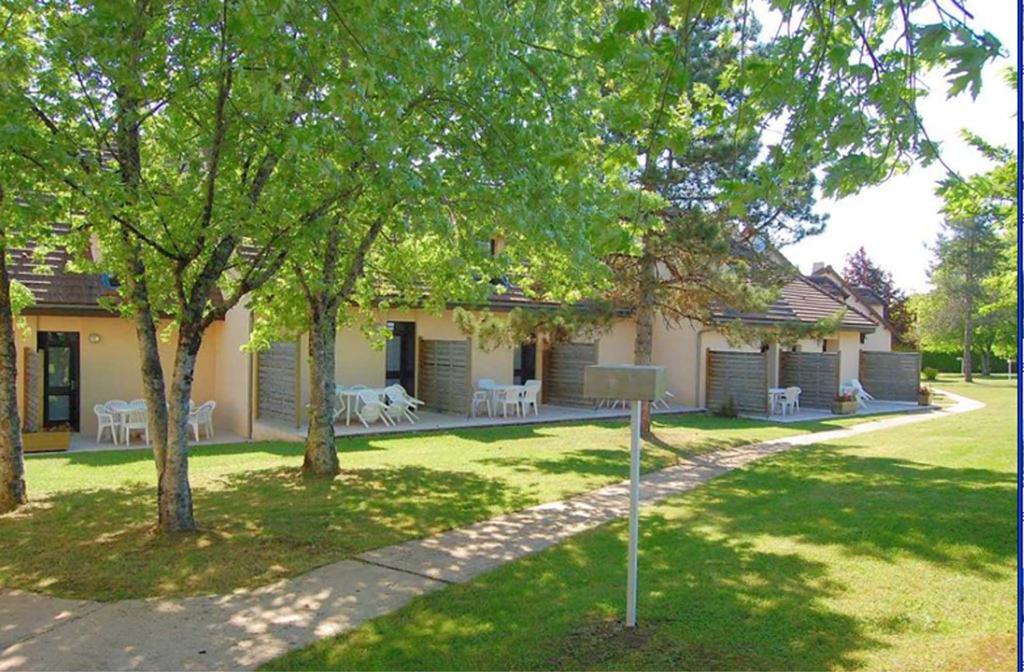 Vvf Perigord Sorges-En-Perigord Ξενοδοχείο Εξωτερικό φωτογραφία